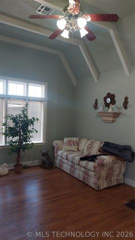 1231 S Gary Place, Tulsa, OK 74104