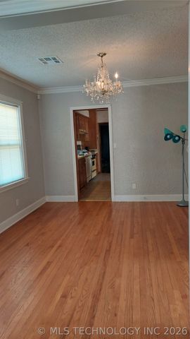 1231 S Gary Place, Tulsa, OK 74104