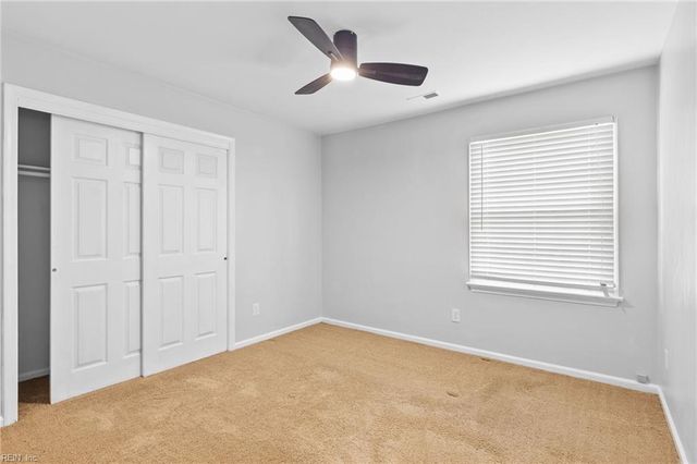 1005 Sean DR, Chesapeake, VA 23323