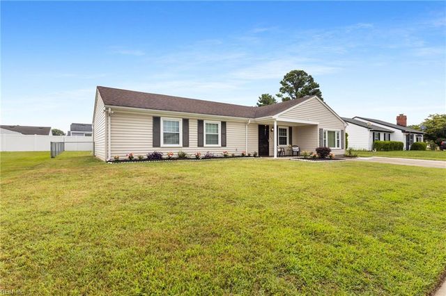 1005 Sean DR, Chesapeake, VA 23323