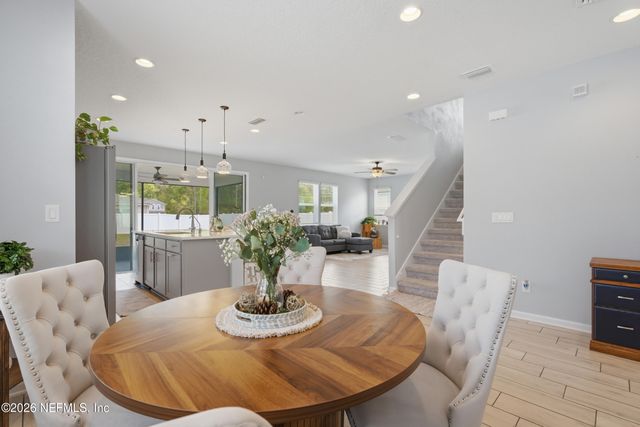 6377 BLAKELY Drive, Jacksonville, FL 32222