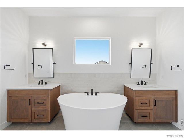 864 Doubleleaf Drive, Windsor, CO 80550
