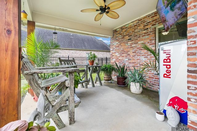 4116 Lake Pointe Ave, Zachary, LA 70791