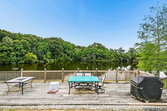 4116 Lake Pointe Ave, Zachary, LA 70791
