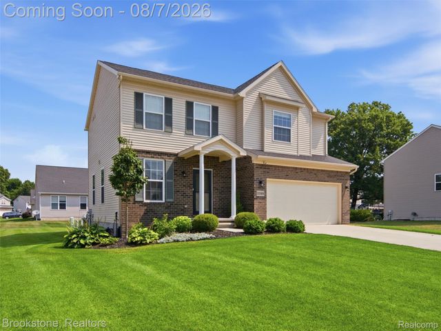 2268 Crystal Crossing Drive, Marion Township, MI 48843