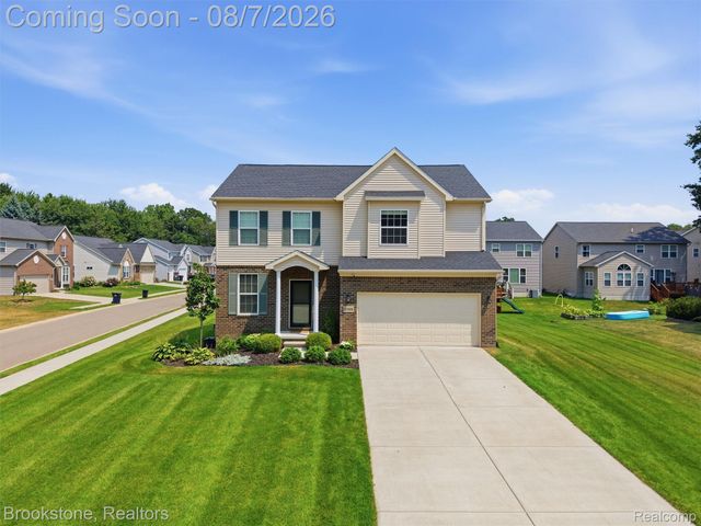 2268 Crystal Crossing Drive, Marion Township, MI 48843