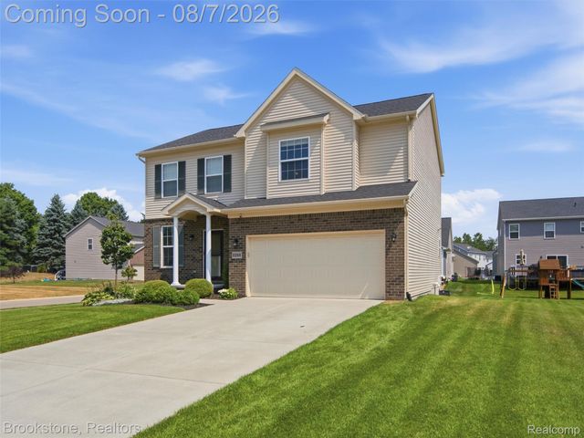 2268 Crystal Crossing Drive, Marion Township, MI 48843