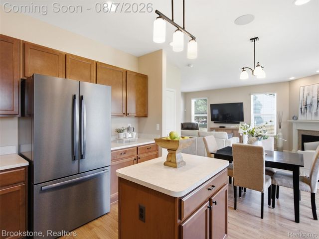 2268 Crystal Crossing Drive, Marion Township, MI 48843