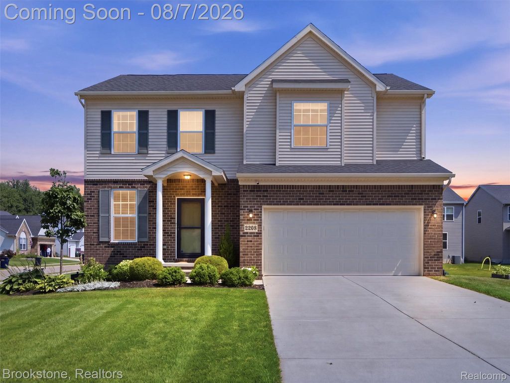 2268 Crystal Crossing Drive, Marion Township, MI 48843