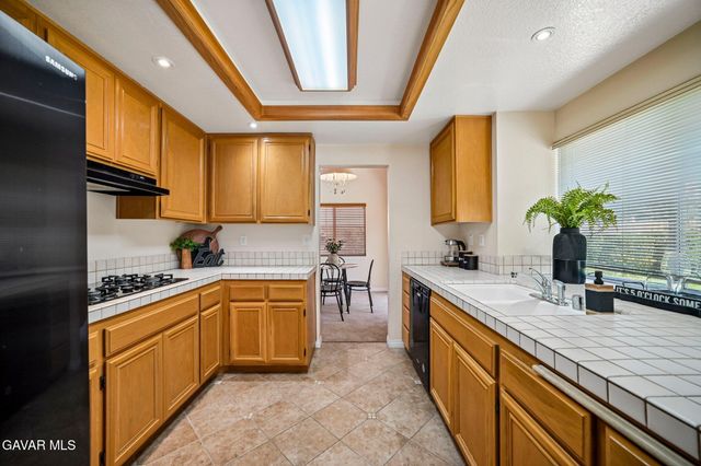 36746 Nickel Street, Palmdale, CA 93550