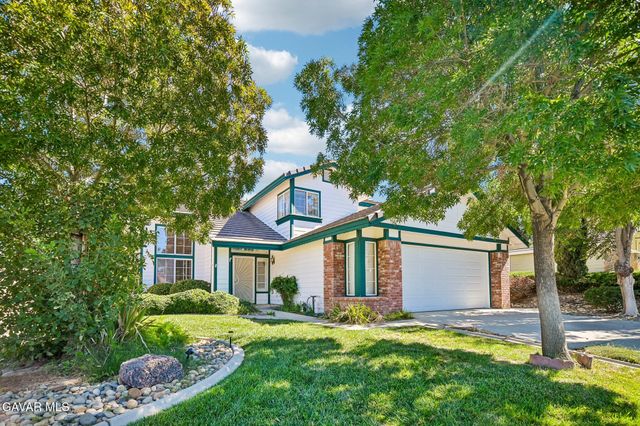 36746 Nickel Street, Palmdale, CA 93550