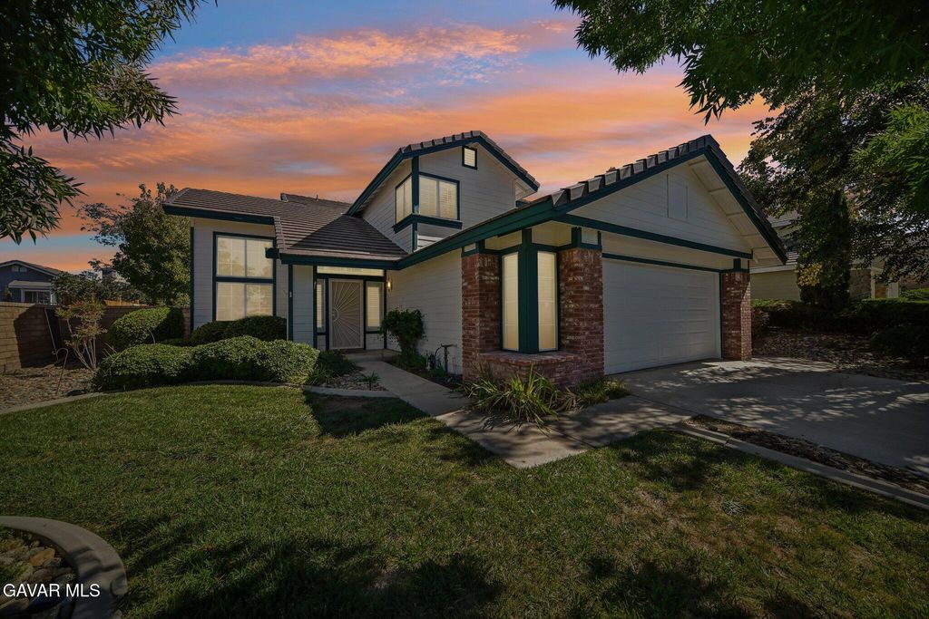 36746 Nickel Street, Palmdale, CA 93550
