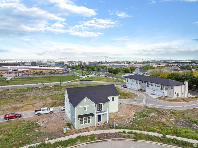 720 S HARRISON DR, Springville, UT 84663