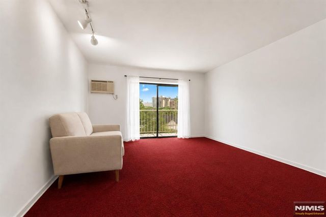 245 Anderson Street 4C, Hackensack, NJ 07601