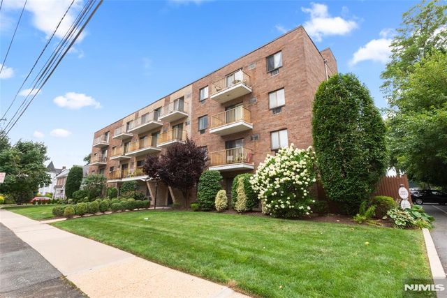 245 Anderson Street 4C, Hackensack, NJ 07601