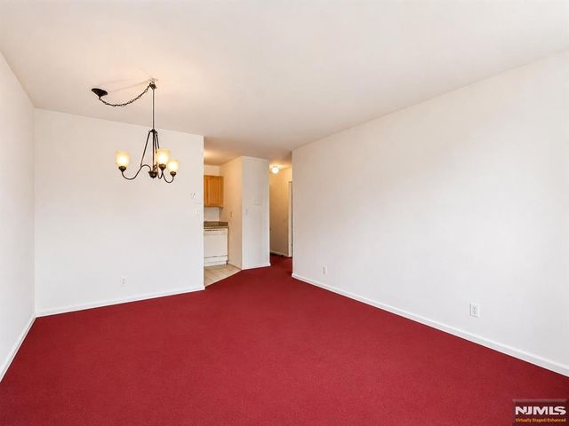 245 Anderson Street 4C, Hackensack, NJ 07601