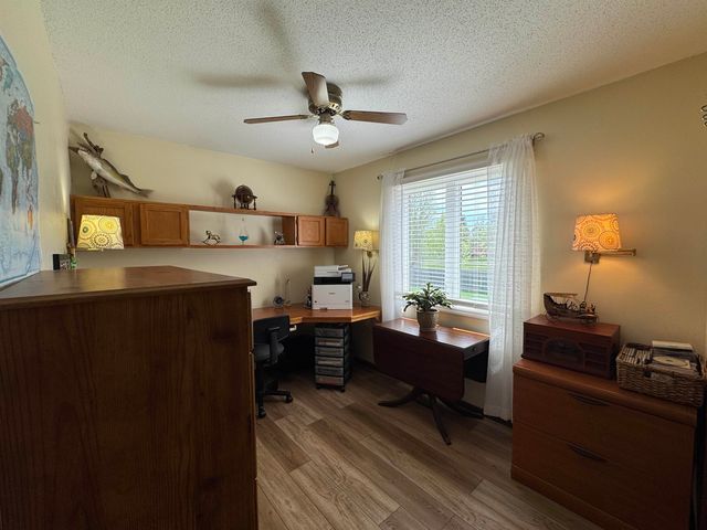 1417 Sunset Blvd, Minot, ND 58703