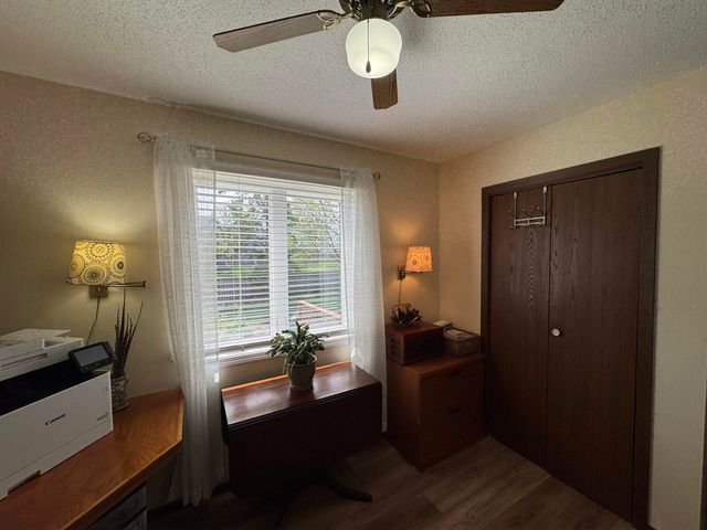 1417 Sunset Blvd, Minot, ND 58703