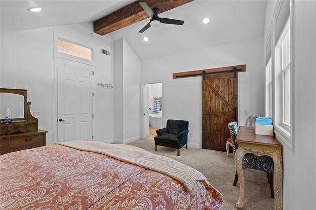 1330 S Curtis Avenue, Pea Ridge, AR 72751