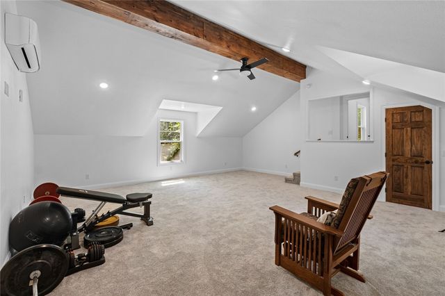 1330 S Curtis Avenue, Pea Ridge, AR 72751