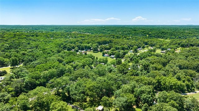 1330 S Curtis Avenue, Pea Ridge, AR 72751