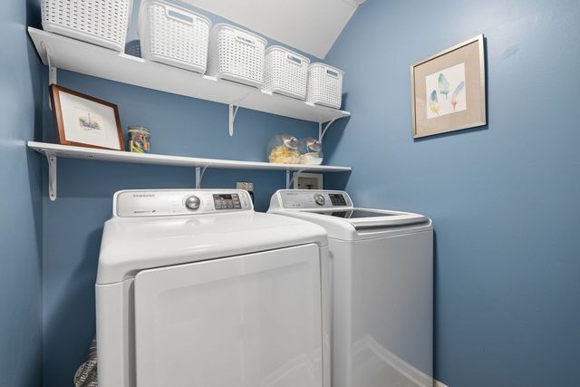 2224 Beaumont Court, Aurora, IL 60502