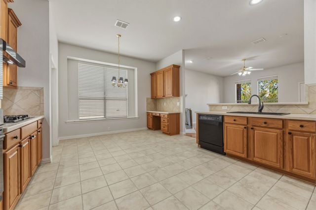 854 Scenic Ranch Circle, Fairview, TX 75069