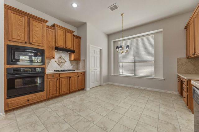 854 Scenic Ranch Circle, Fairview, TX 75069