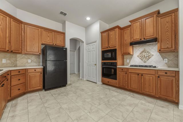 854 Scenic Ranch Circle, Fairview, TX 75069