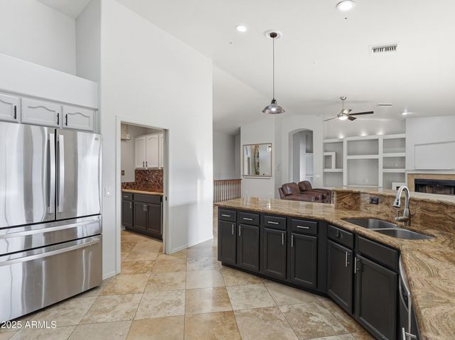15633 E GOLDEN EAGLE Boulevard, Fountain Hills, AZ 85268