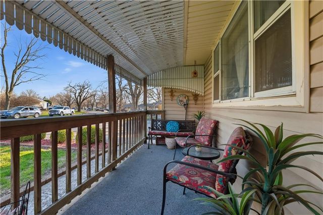 8600 Crystal Avenue, Kansas City, MO 64138