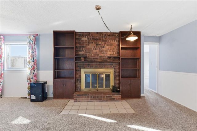 8600 Crystal Avenue, Kansas City, MO 64138