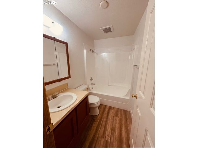 11111 Ne 48TH Cir, Vancouver, WA 98682