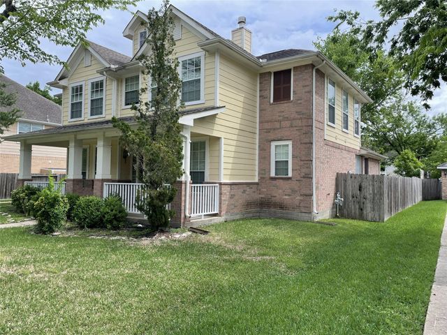 14011 Sandy Springs Lane, Sugar Land, TX 77498