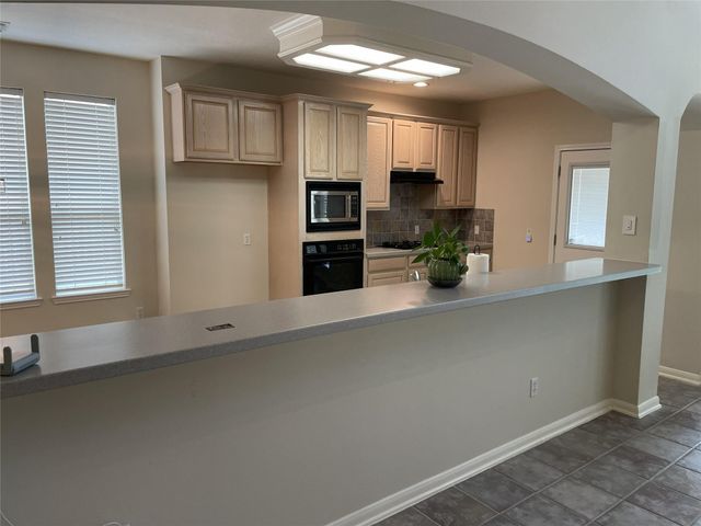 14011 Sandy Springs Lane, Sugar Land, TX 77498