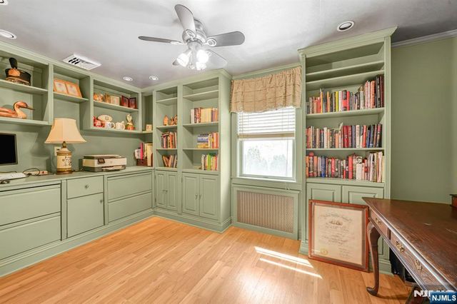 125 Rutgers Place, Nutley, NJ 07110