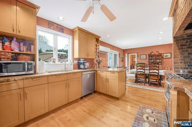 125 Rutgers Place, Nutley, NJ 07110