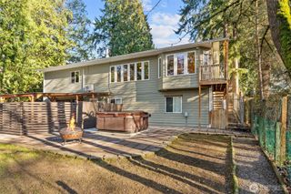 7337 151st Avenue NE, Redmond, WA 98052