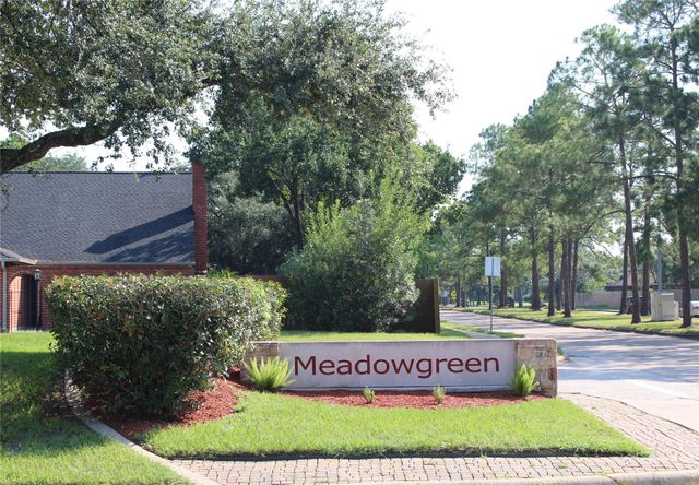 308 Pebbleshire Drive, Houston, TX 77062