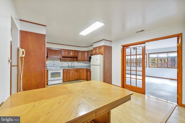 455 COMMUNITY RD, Severna Park, MD 21146