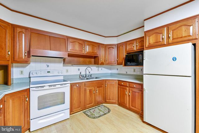 455 COMMUNITY RD, Severna Park, MD 21146