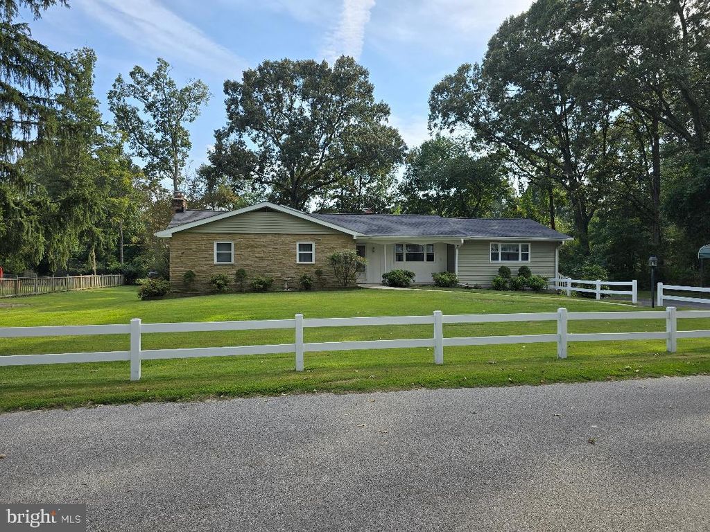 455 COMMUNITY RD, Severna Park, MD 21146