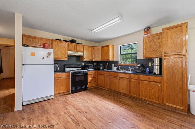 1949 Carter Lane, Alma, AR 72921