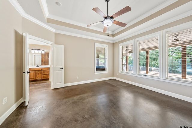13165 Vicki Lynn Ln, Troup, TX 75789