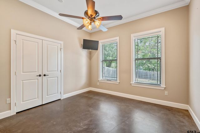 13165 Vicki Lynn Ln, Troup, TX 75789