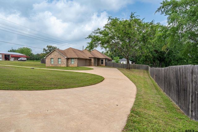 13165 Vicki Lynn Ln, Troup, TX 75789