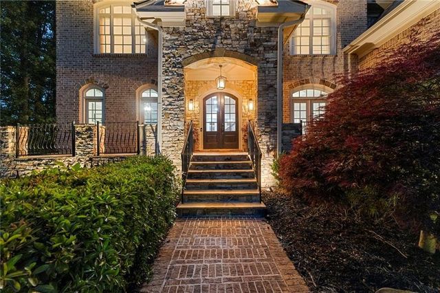 15873 Meadow King Court, Milton, GA 30004