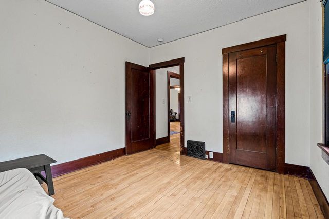 1328 George STREET, La Crosse, WI 54603