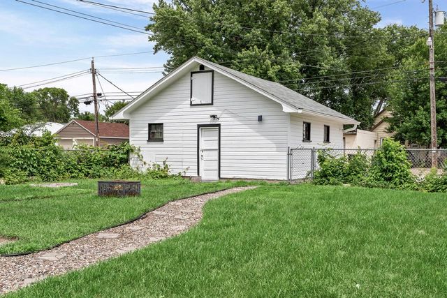 1328 George STREET, La Crosse, WI 54603