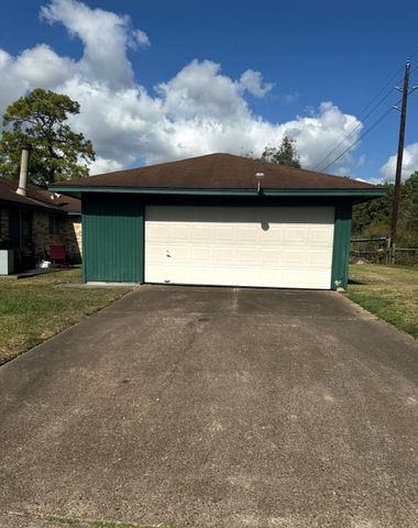 11122 Thackery Lane, Houston, TX 77016